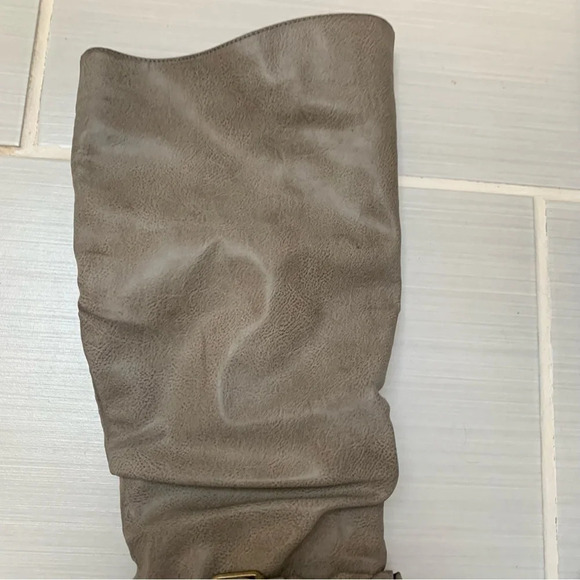 Vangelo Lined Heeled Strap Buckle Tall Boots 39 - Picture 11 of 16